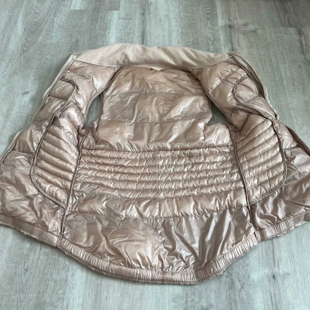 Lululemon Fluffin Awesome Vest Puffer Rose Gold Packable Goose Down Womens 8